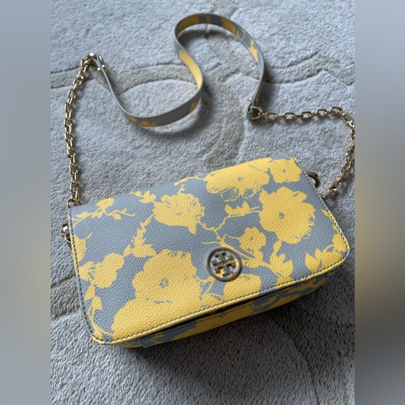 Tory Burch Robinson crossbody bag - Picture 2 of 13